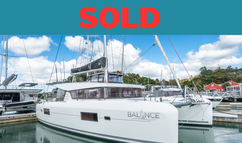 SOLD Lagoon 42 Balance 3