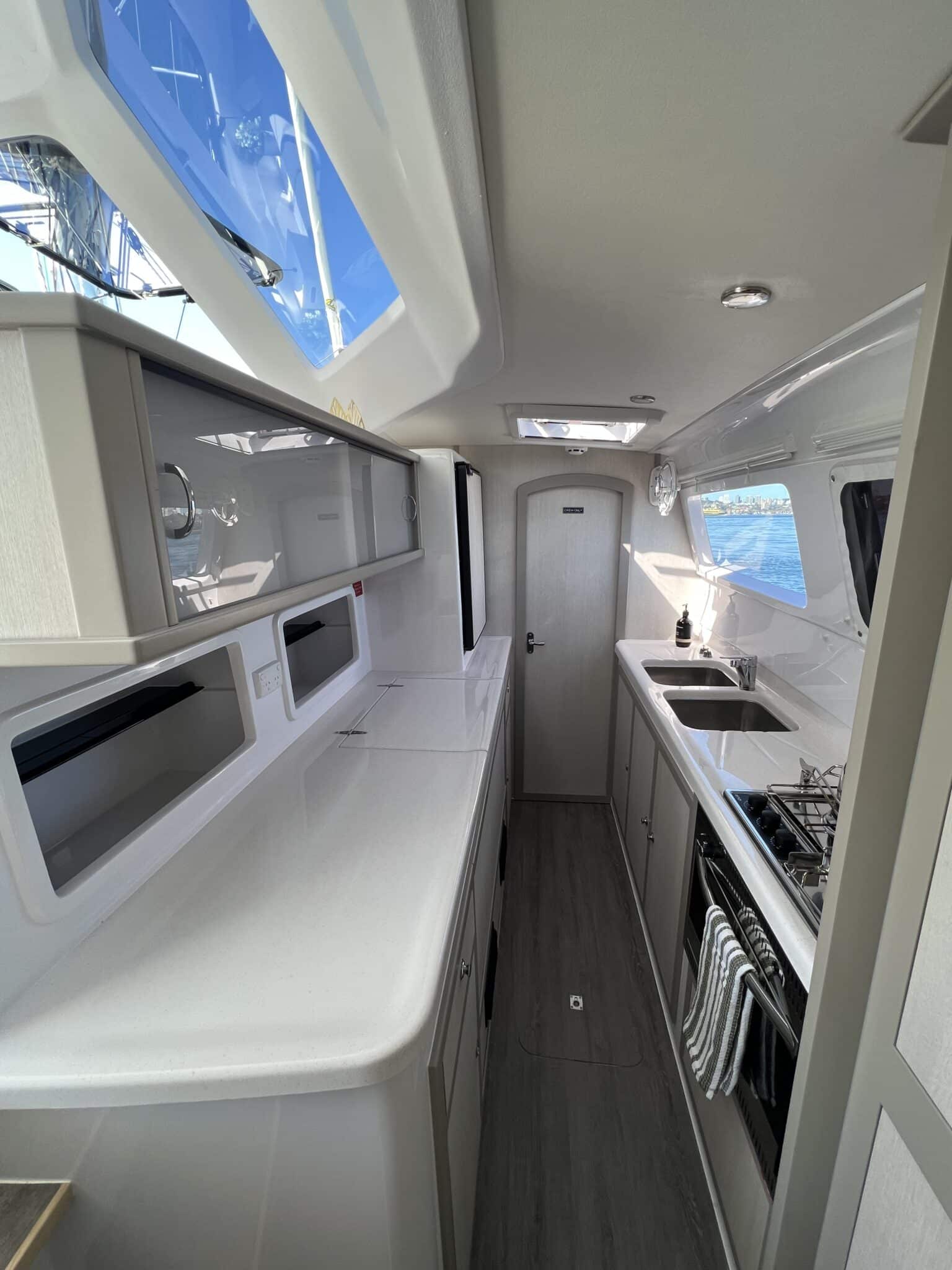 SW1160 Zeiler galley