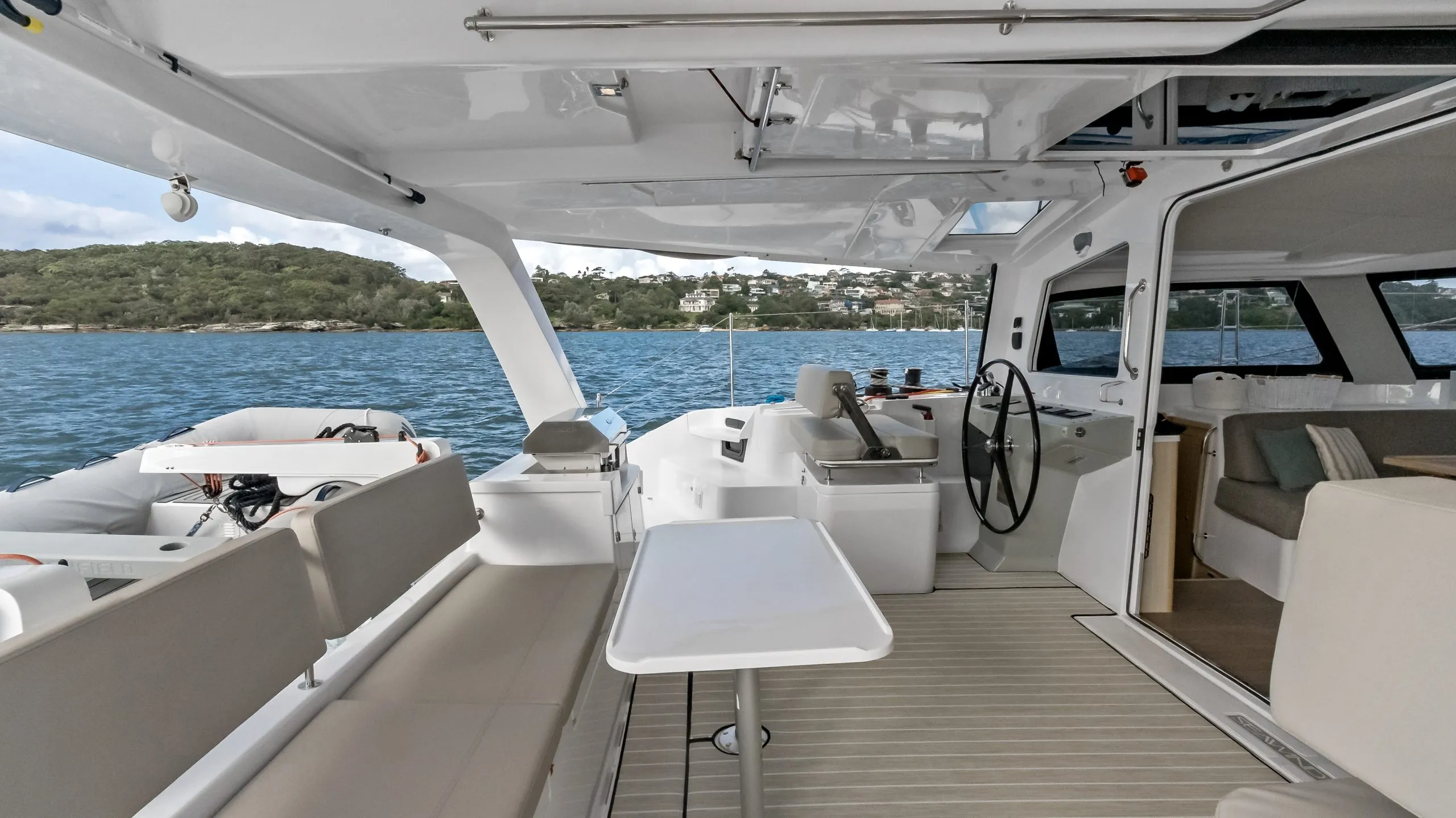 Seawind 1370