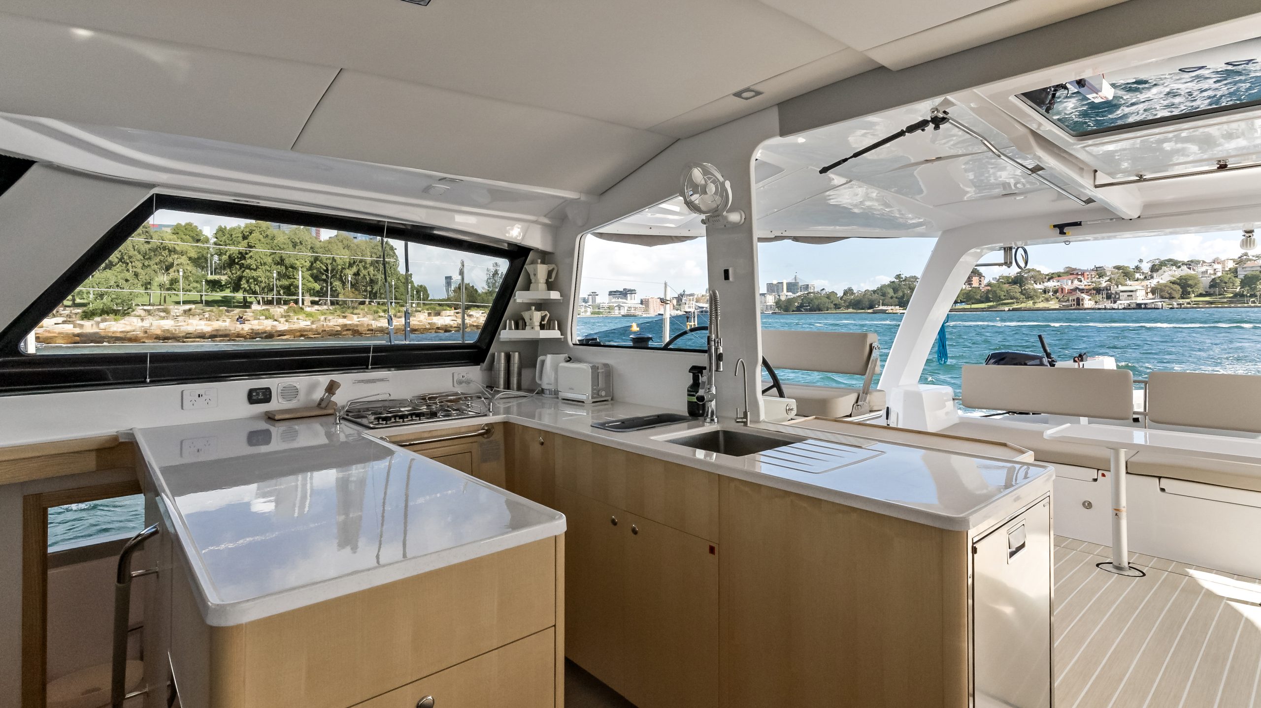 Seawind 1370