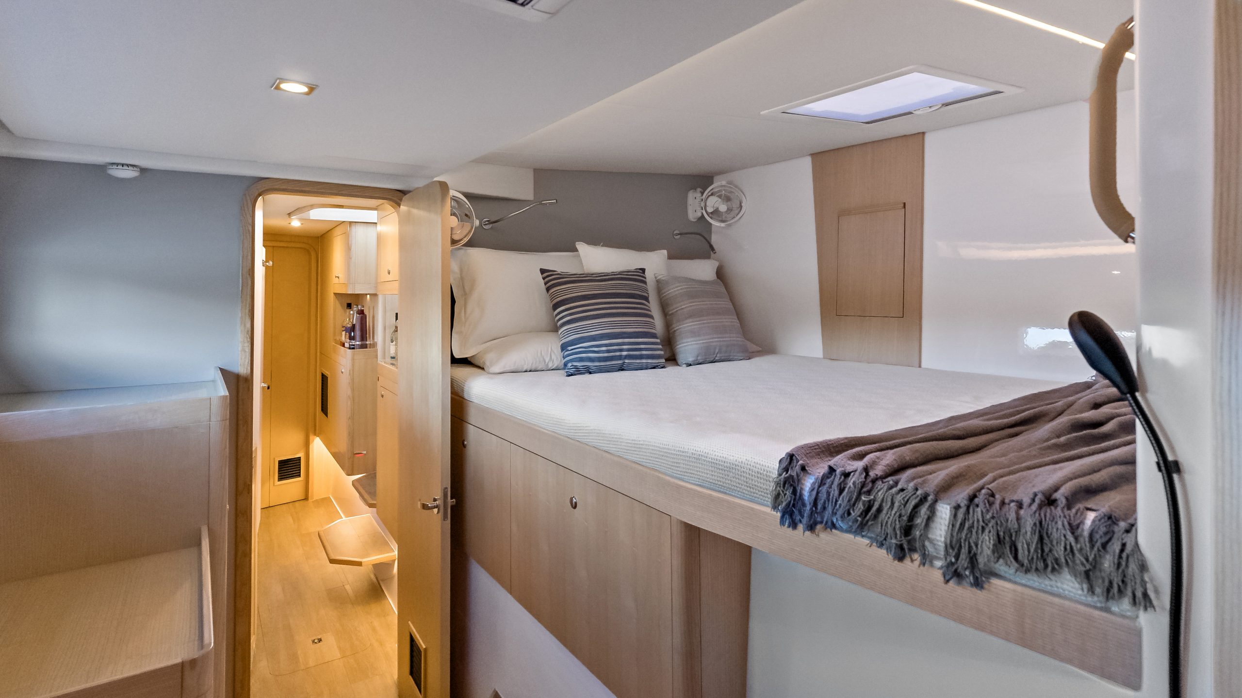 Seawind 1370
