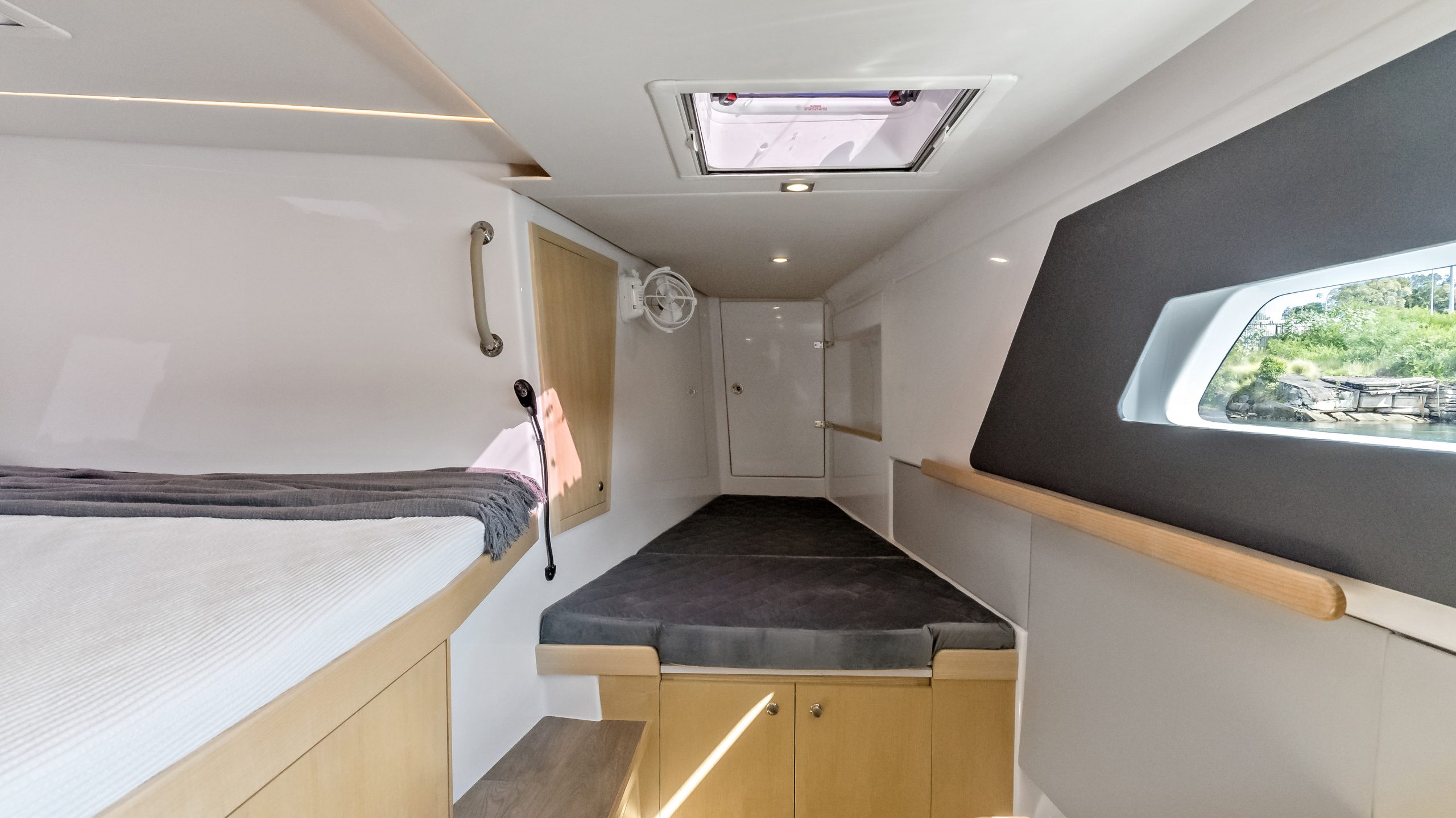 Seawind 1370