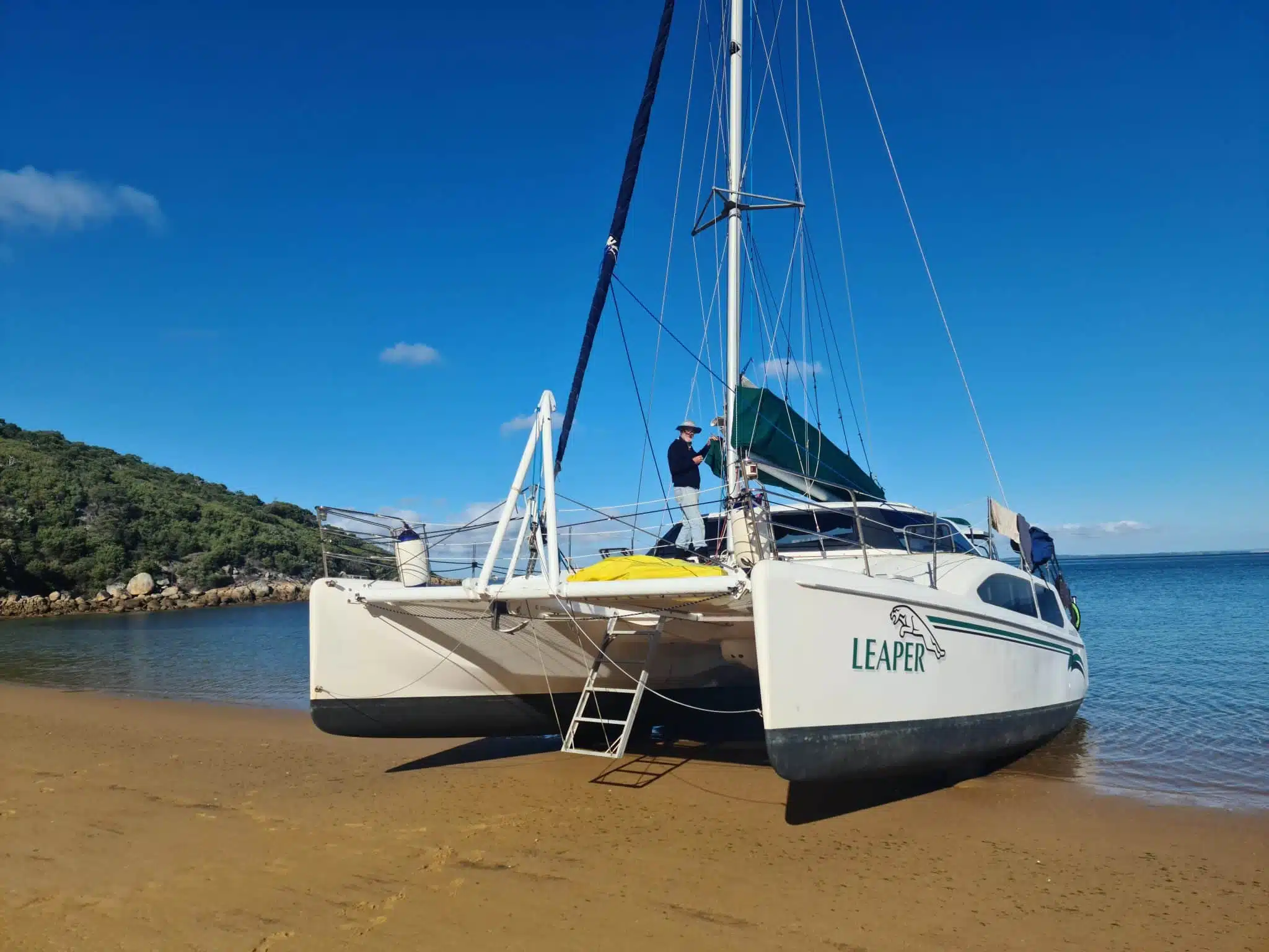 Seawind 1000 Leaper catamaran