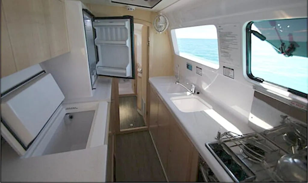 Seawind 1260-BAREFOOT MAGIC-13
