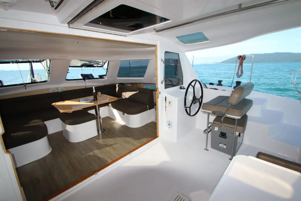 Seawind 1260-BAREFOOT MAGIC-6