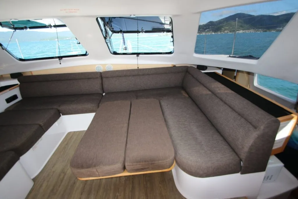 Seawind 1260-BAREFOOT MAGIC-7