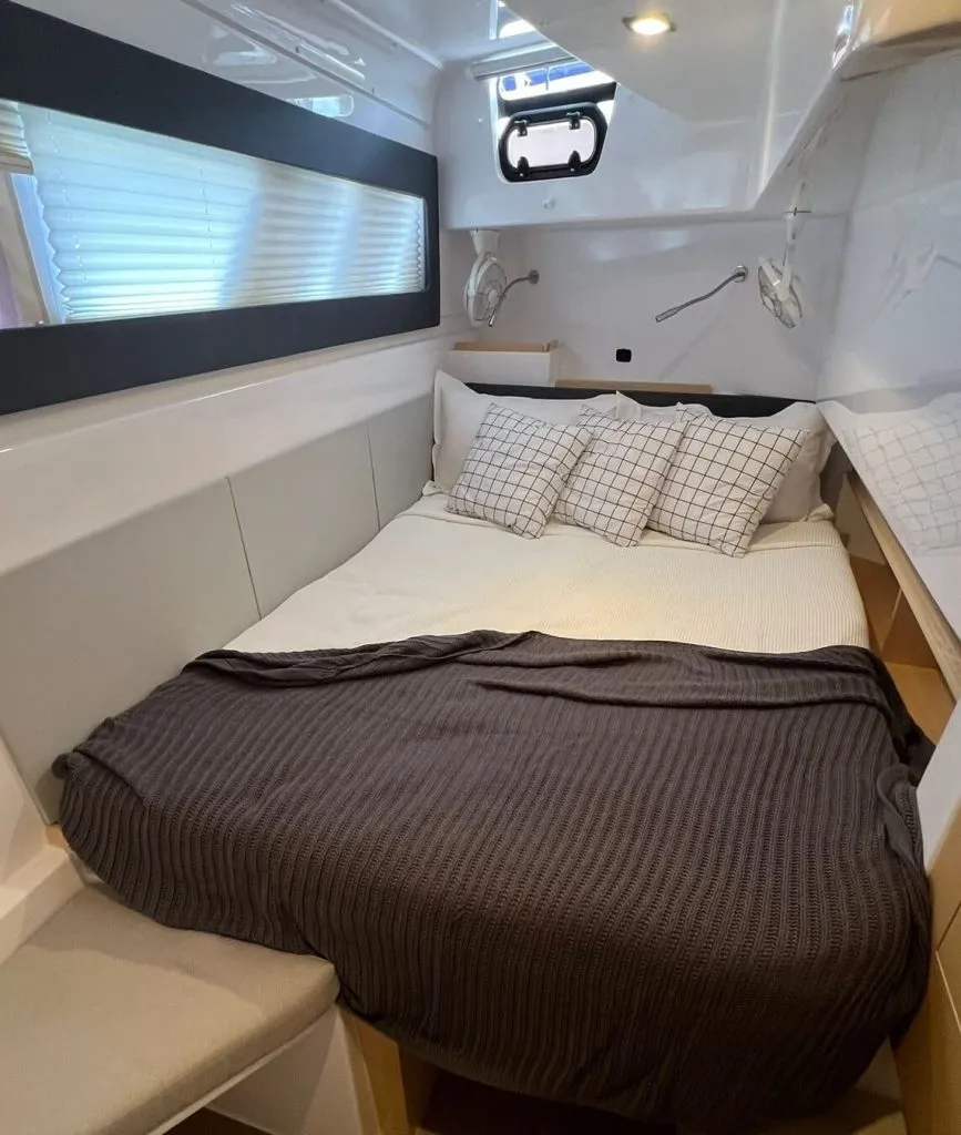 Seawind 1370 Danielle Cabin