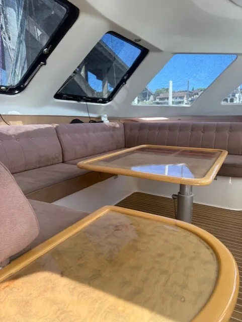 2010 Seawind 1160 Deluxe
